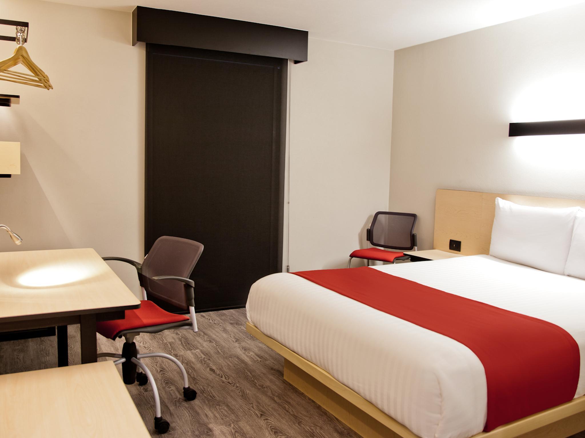 City Express By Marriott León Eksteriør billede